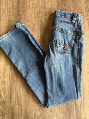 Wrangler Willow Ultimate Riding Jeans – Women’s Size 1/2 x32
